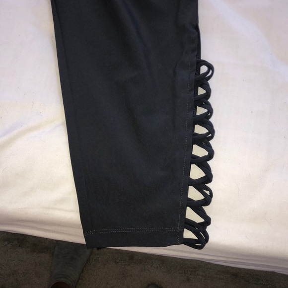 Fabletics joggers - Picture 2 of 4